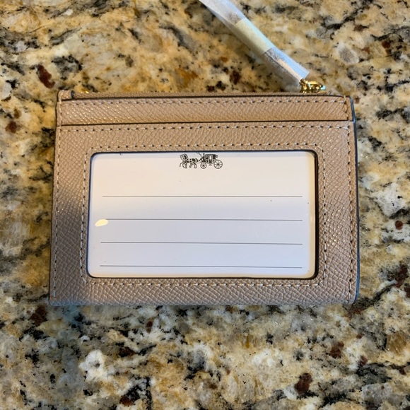 Coach ID case, NWT - Picture 4 of 7